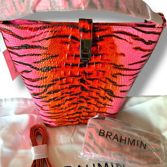 Brahmin Handbags - Brahmin Shira Bucket Bag w/Matching Ady Wallet Pink Feline Ombre Melbourne NWT